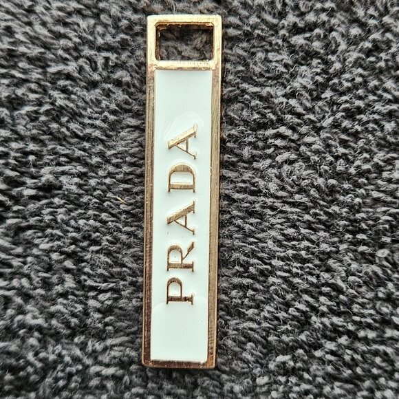 Beautiful Zipper Pull Charms - Picture 3 of 4